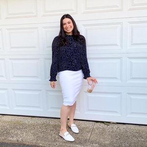 Meet your Posher, Danielle